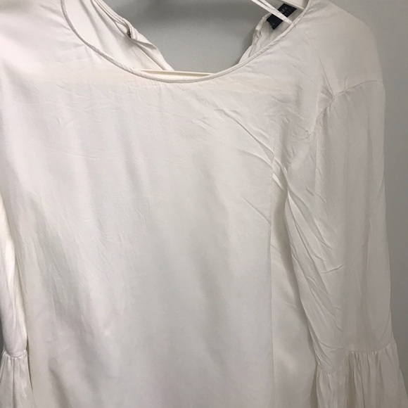 Zara basic blouse bell bottom sleeves - Picture 3 of 4